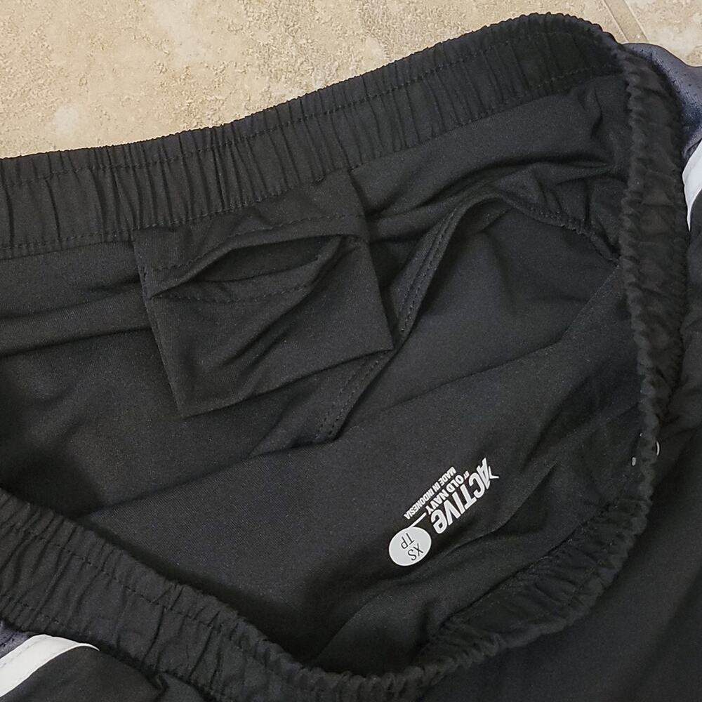 Old Navy Running Shorts XS - Picture 7 of 10